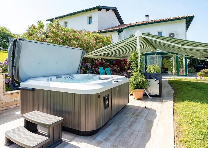 Gure Xokoa * Urrugne